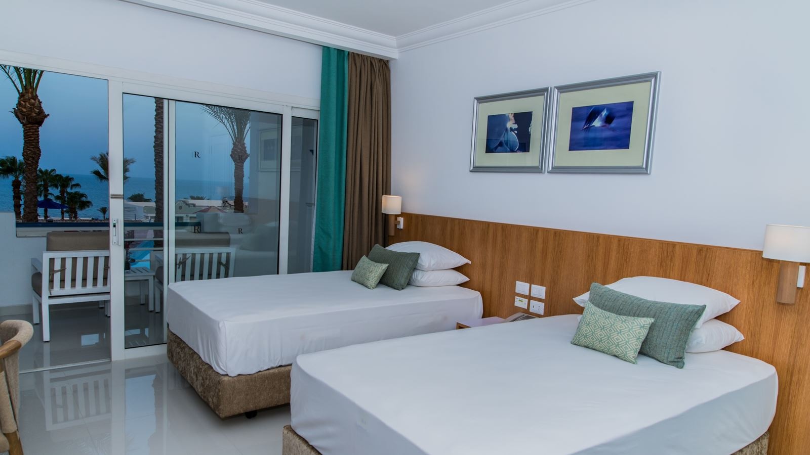 rooms-premium-room-sea-view