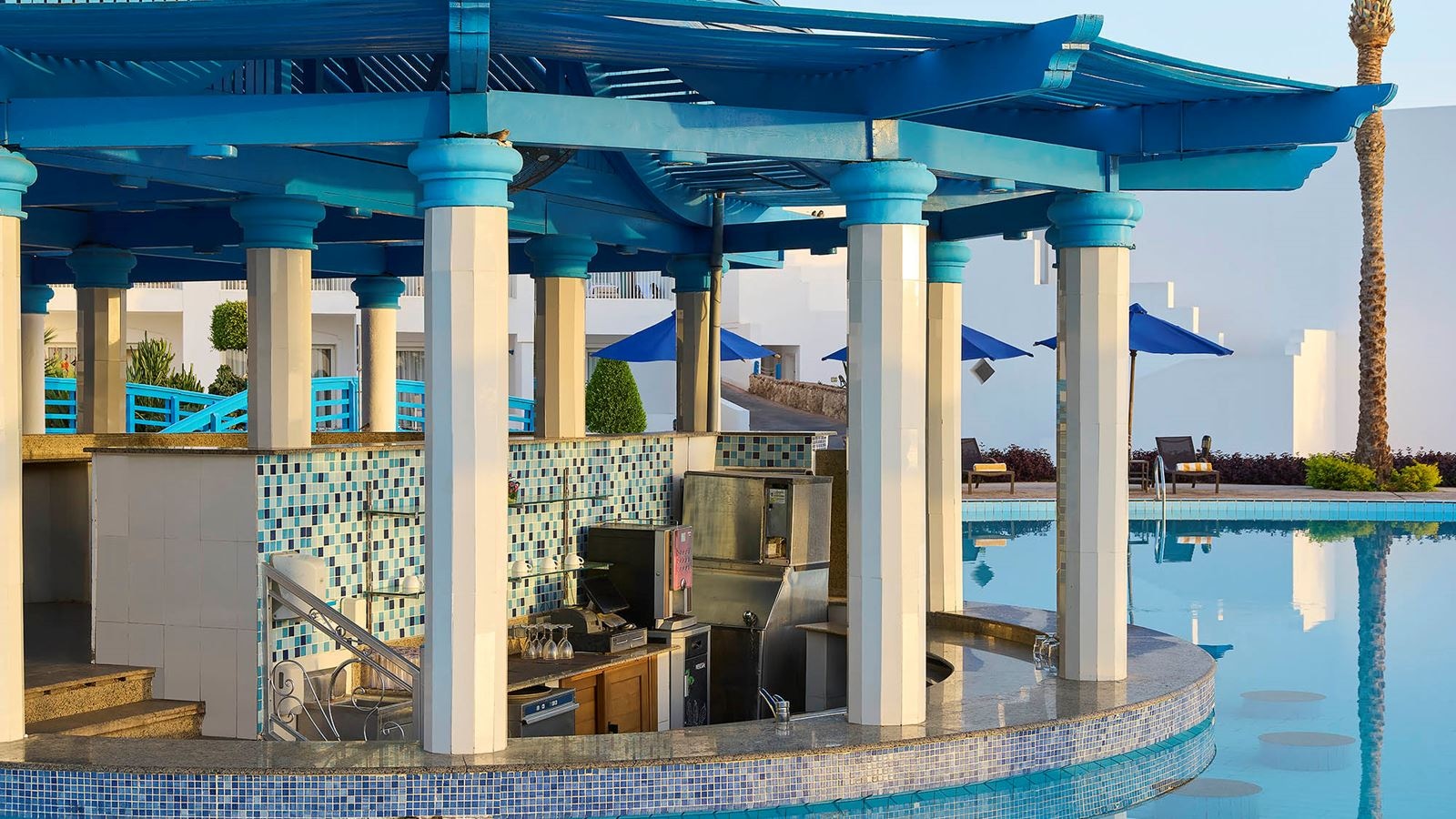 restaurants-aqua-bar