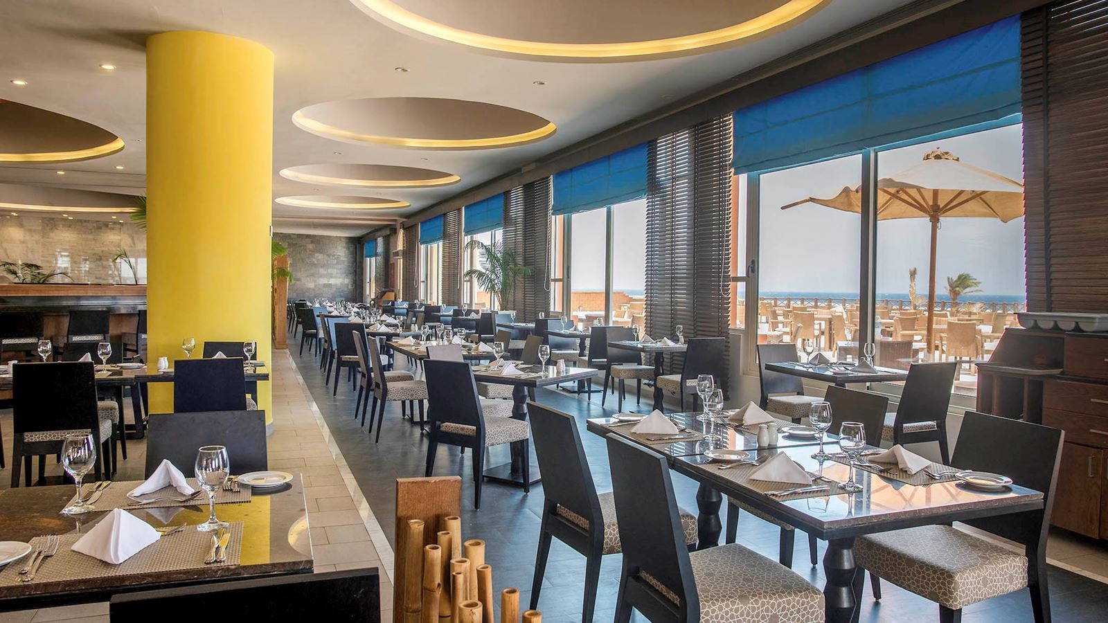 restaurants-restaurants