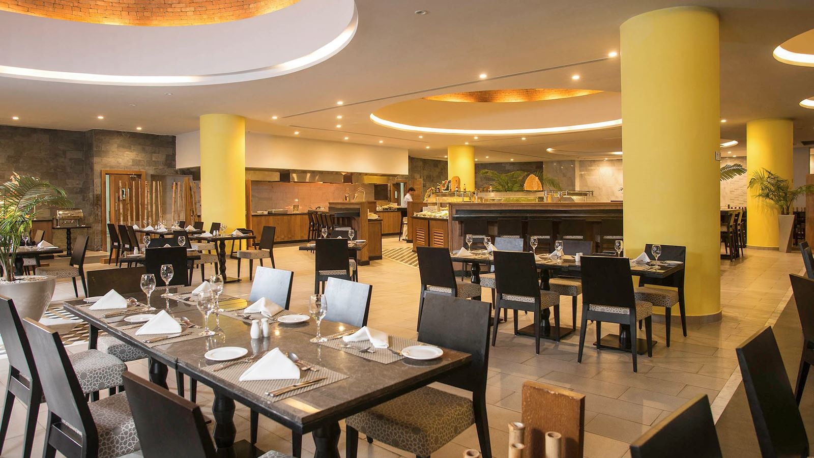 restaurants-restaurants