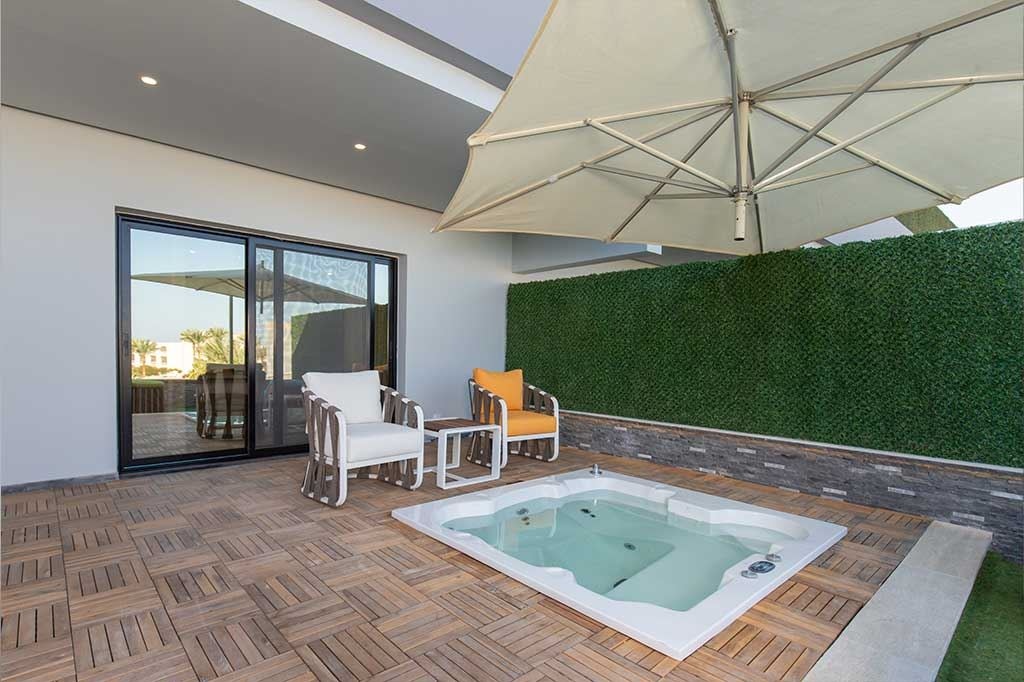 rooms-jacuzzi-suite