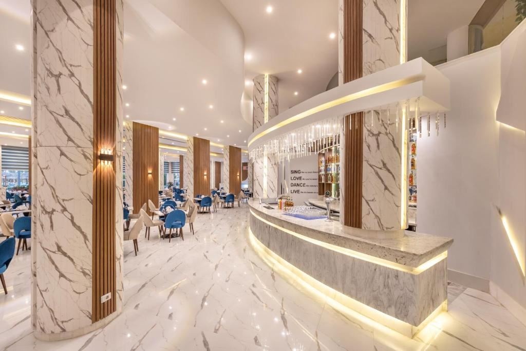 restaurants-restaurants