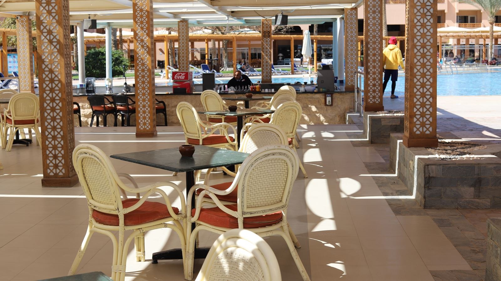 restaurants-la-terrace-snack-restaurant