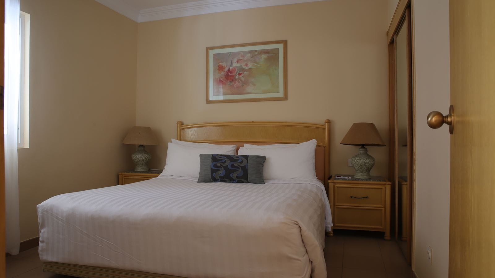 rooms-apartment-one-bedroom-second-line