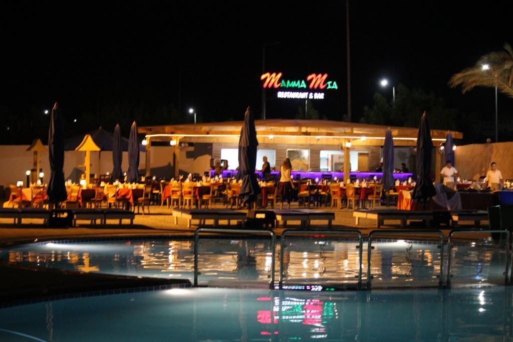 restaurants-mamma-mia-restaurant