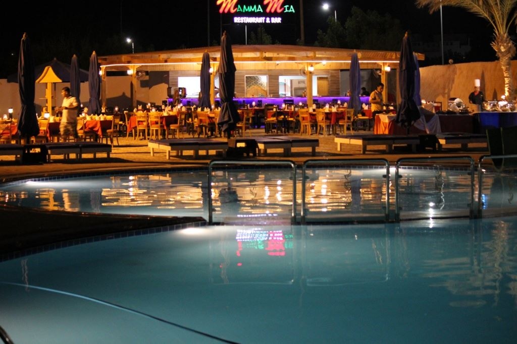 restaurants-mamma-mia-restaurant