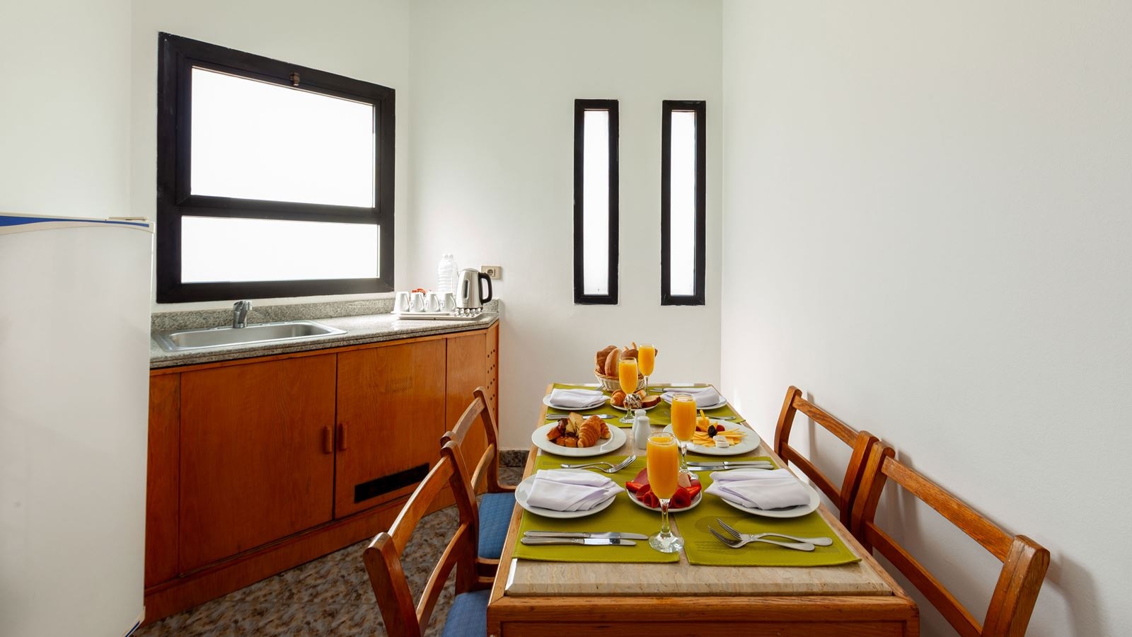 rooms-bungalow-2-bedroom