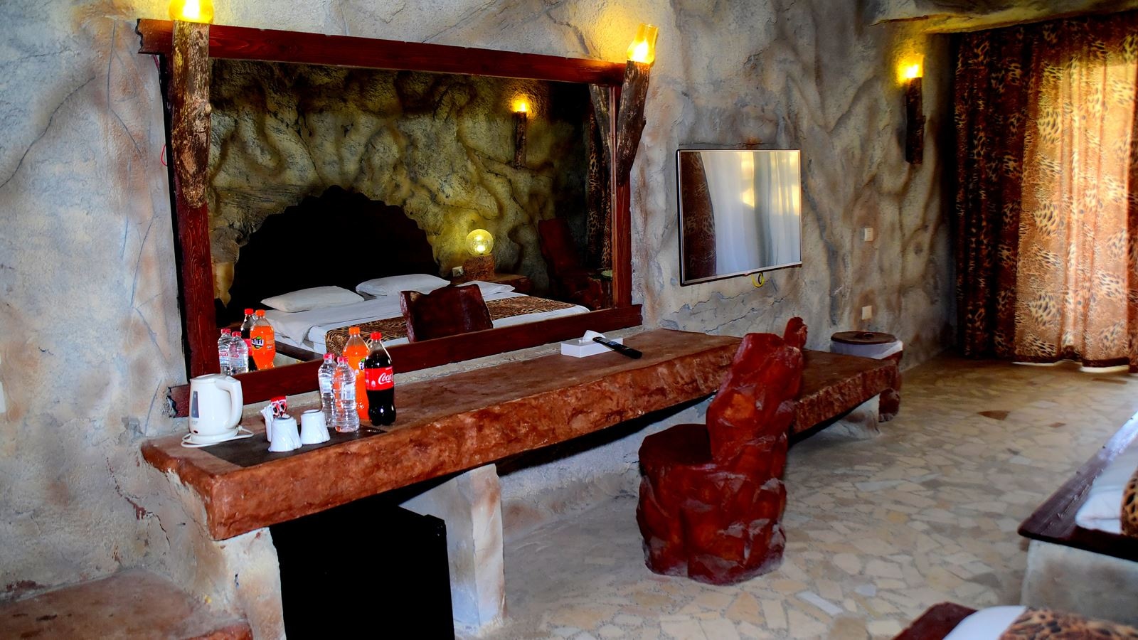 rooms-standard-sea-view-cave