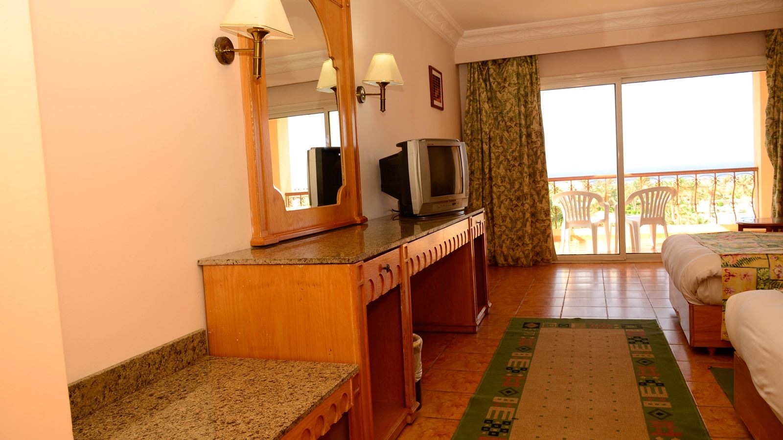 rooms-basic-standard-room