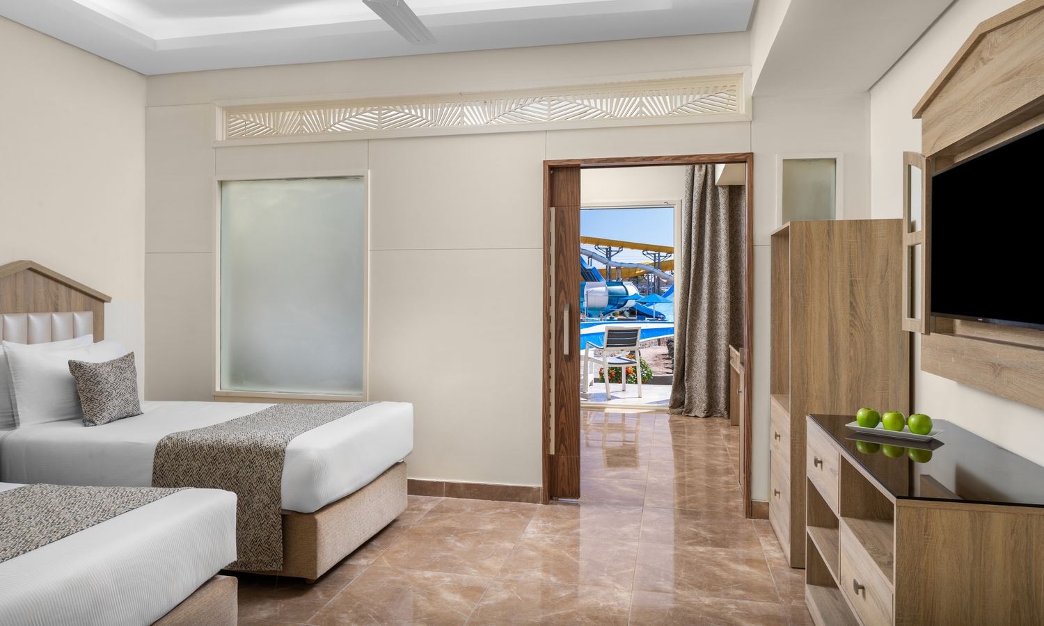 rooms-splash-room-aqua-park