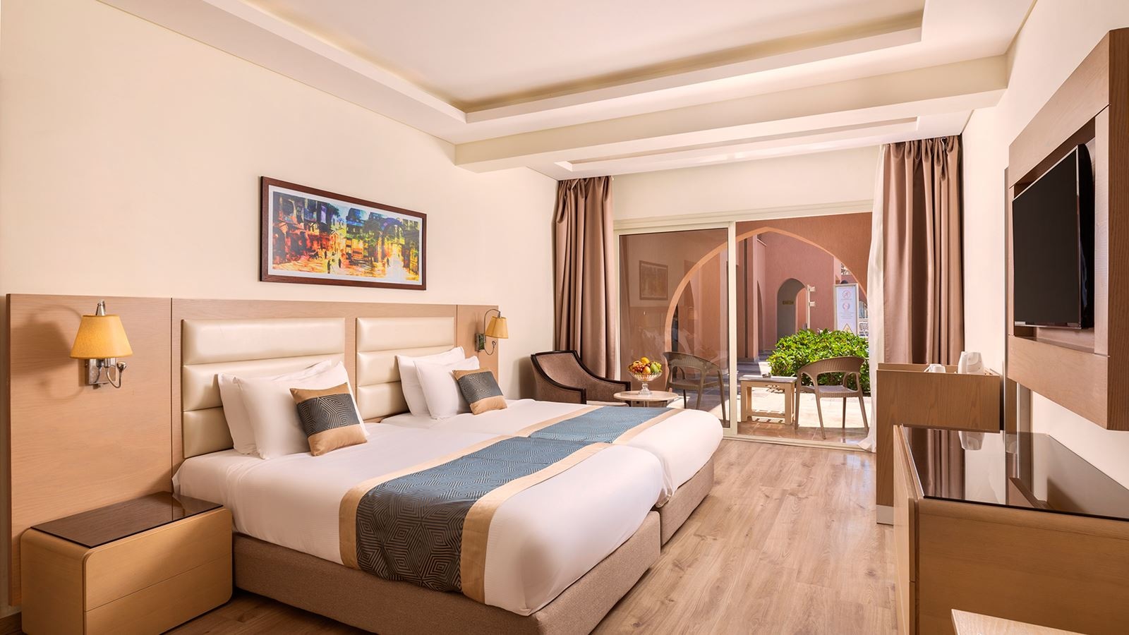 rooms-coral-standard-room-garden-view