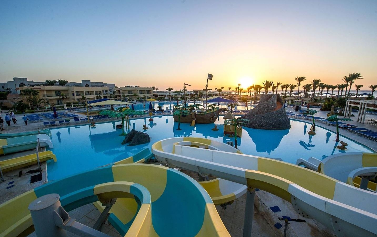 water-park-water-park