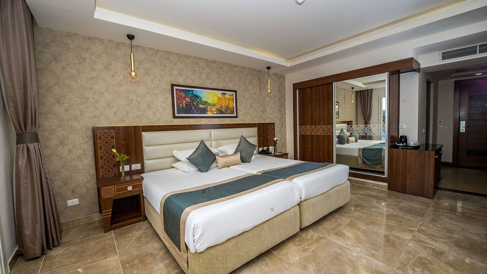 rooms-standard-room-pool--garden-view