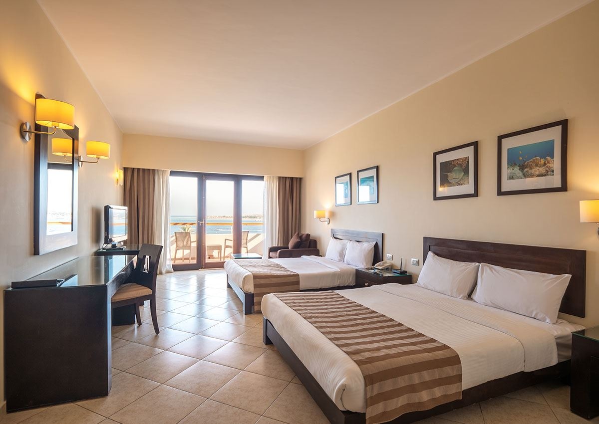 rooms-superior-west-bay-+16