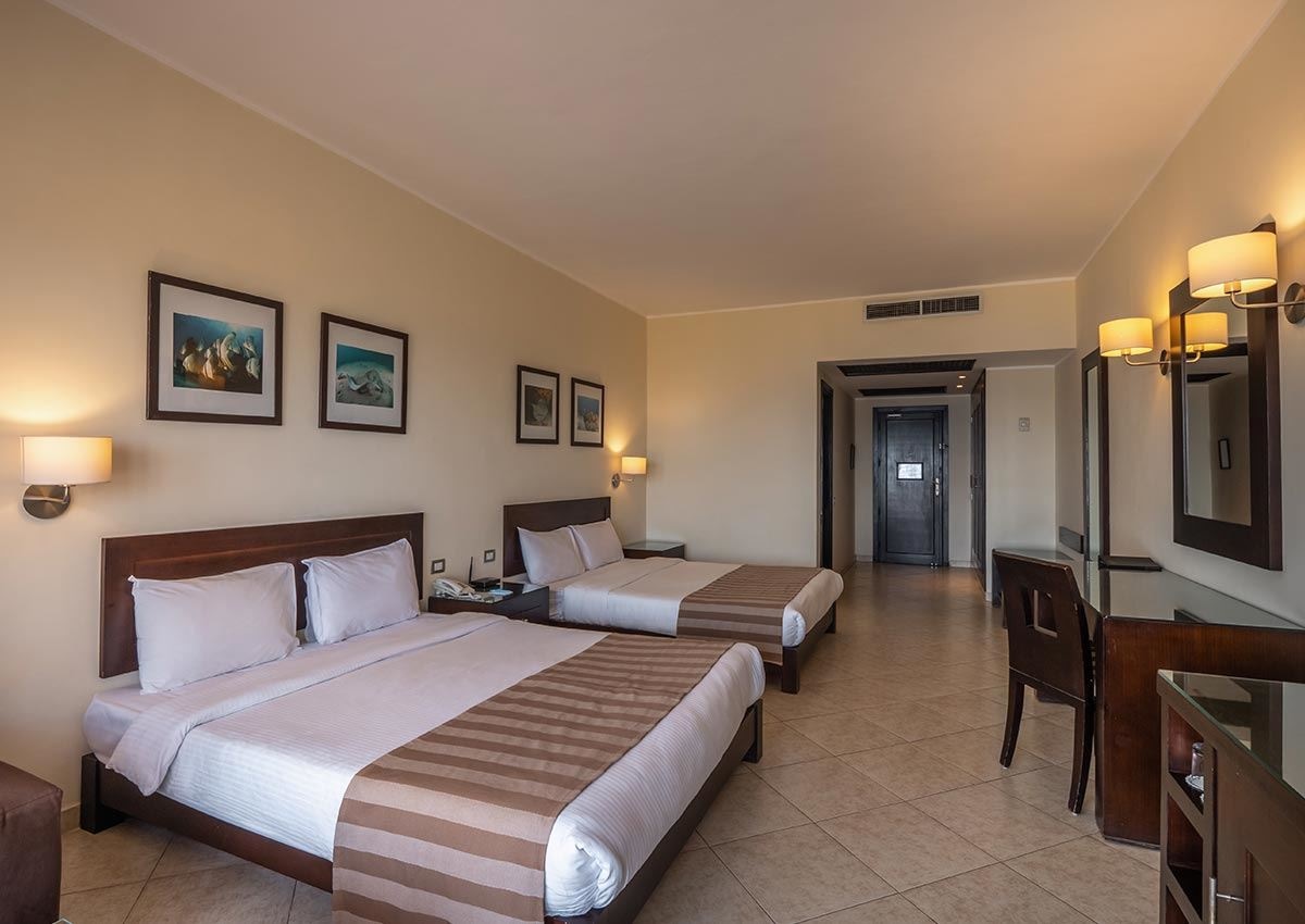 rooms-superior-west-bay-+16