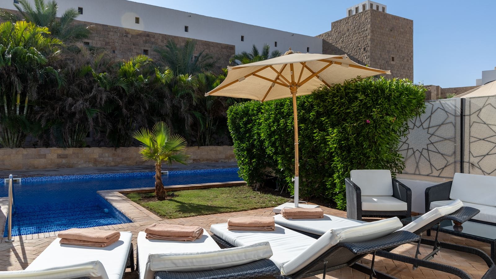 rooms-swim-up-villa-2-bedrooms