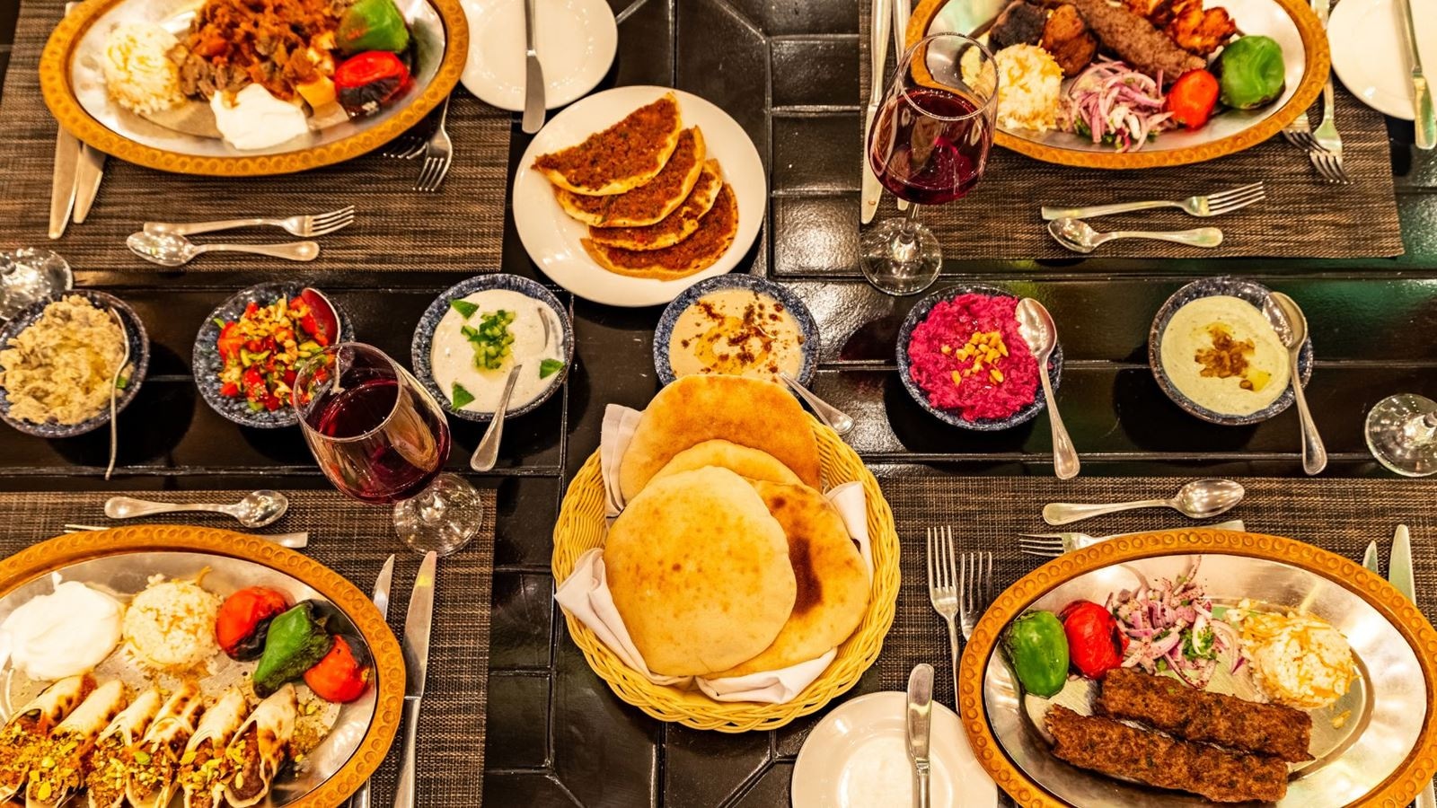 restaurants-beach-bar-and-restaurant