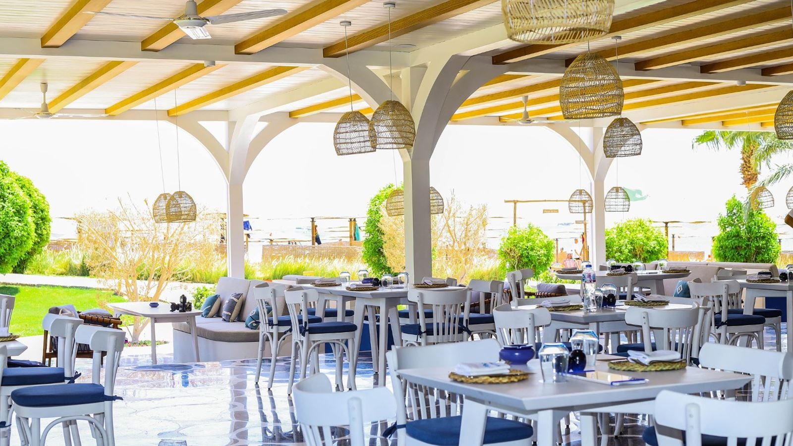 restaurants-mastika--greek--seafood-bar--restaurant