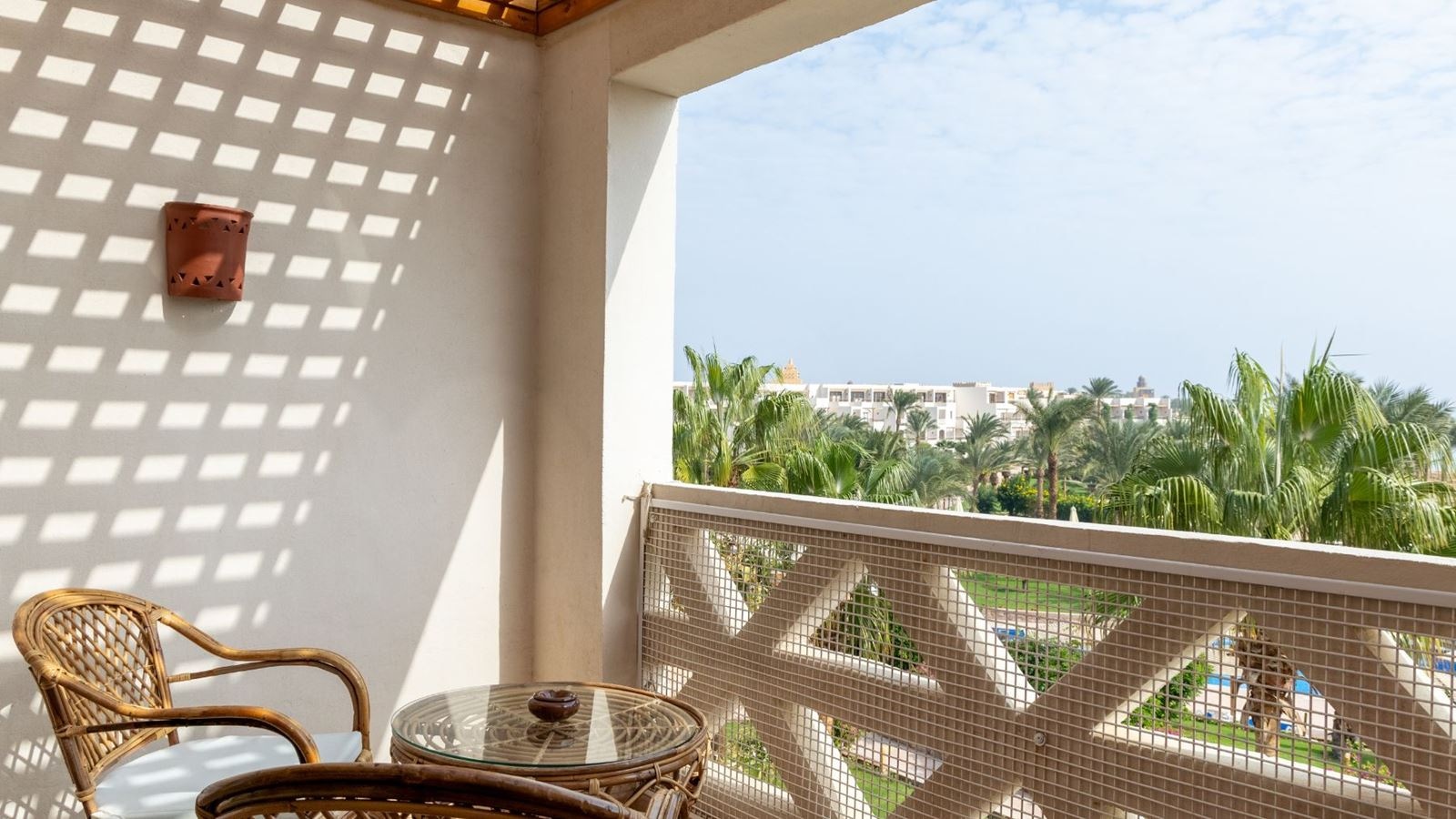 rooms-superior-room-sea-view