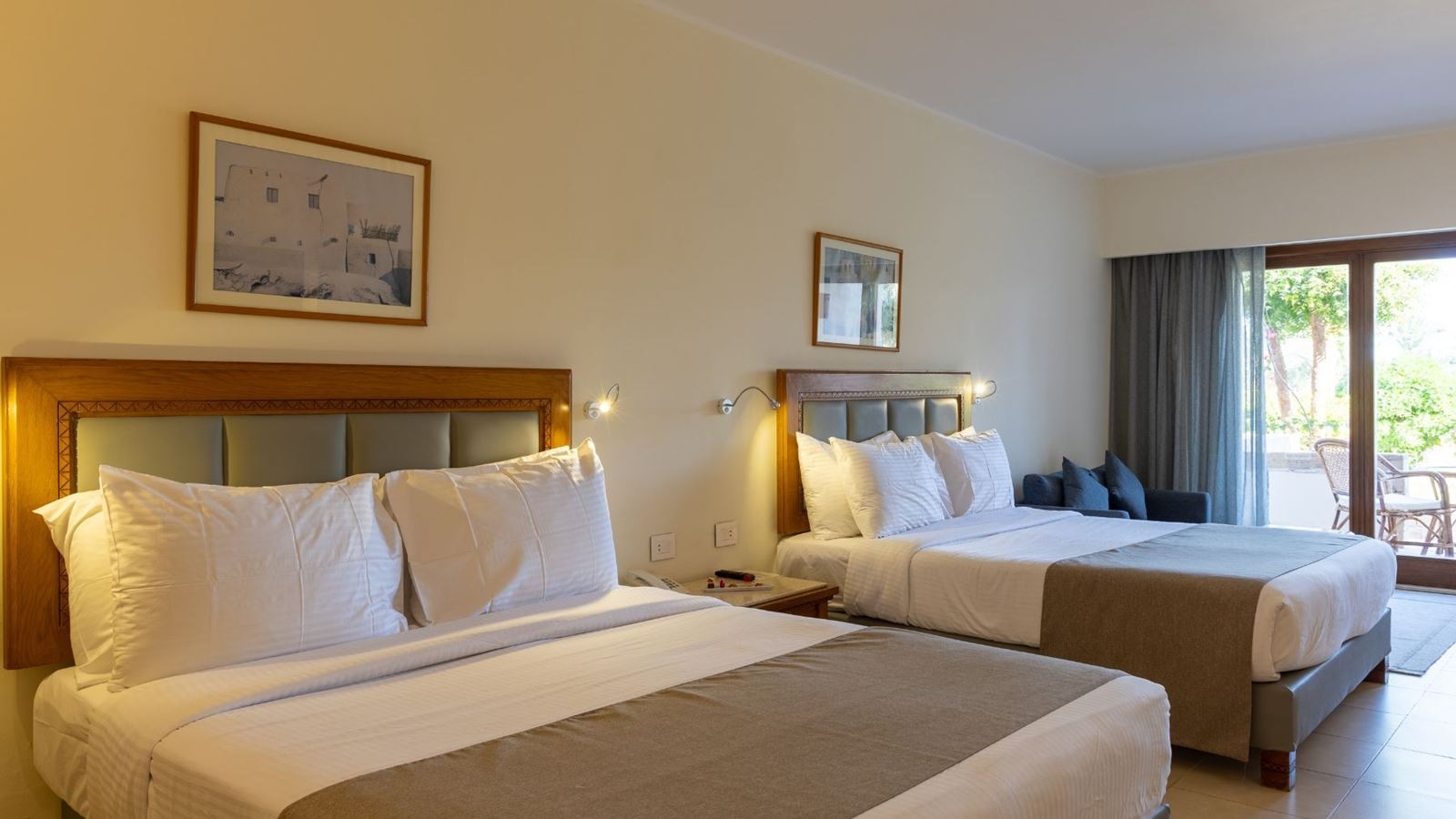 rooms-superior-room-sea-view