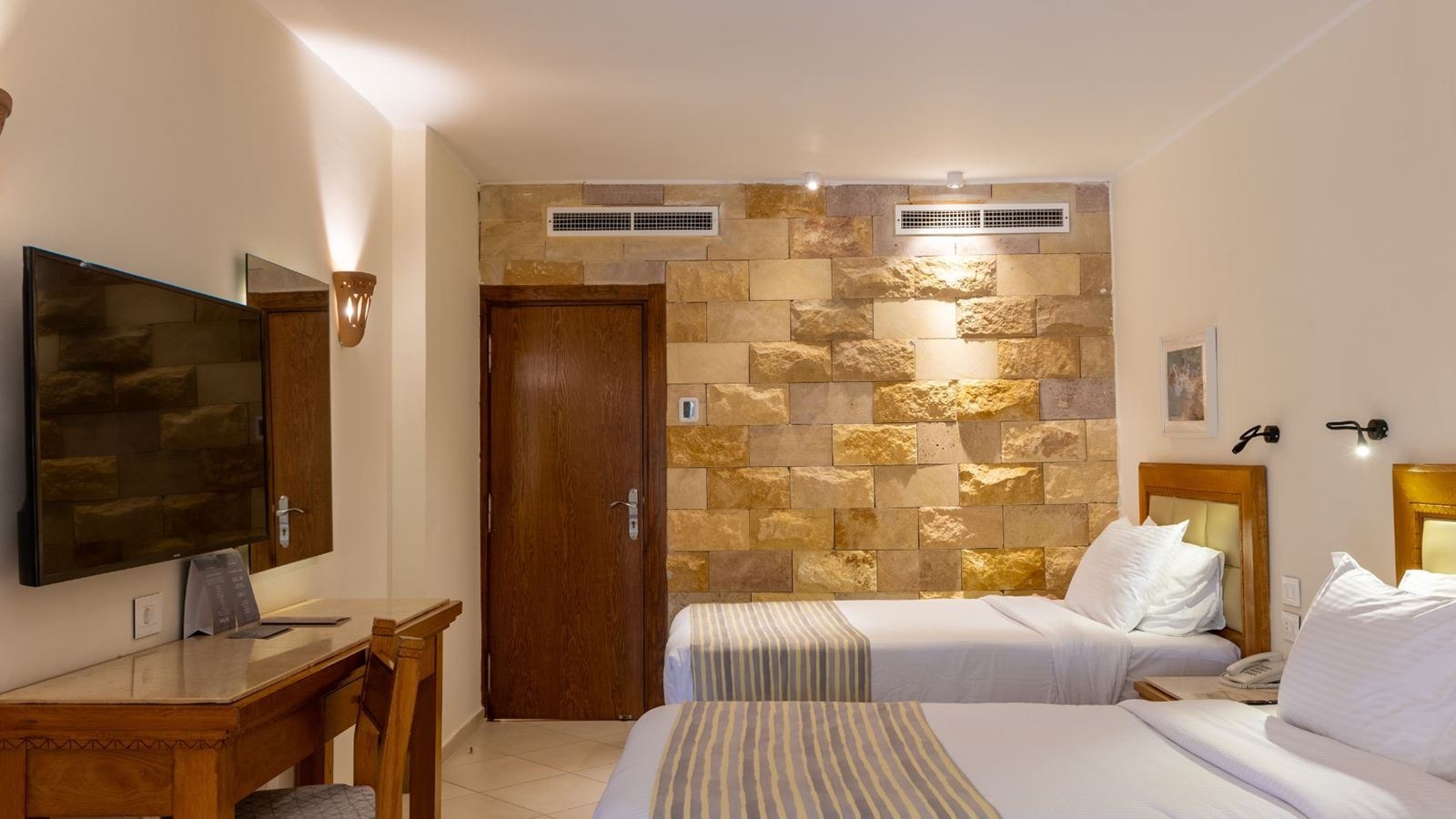 rooms-family-room-resort-and-spa