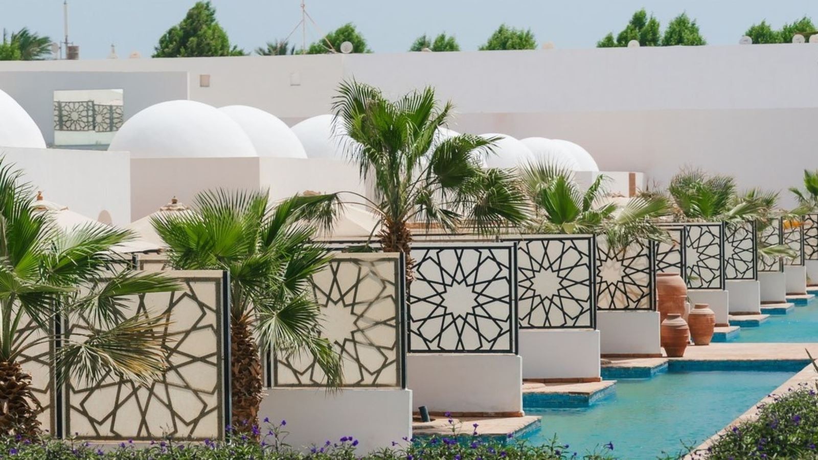 rooms-swimup-one-bedroom-villa