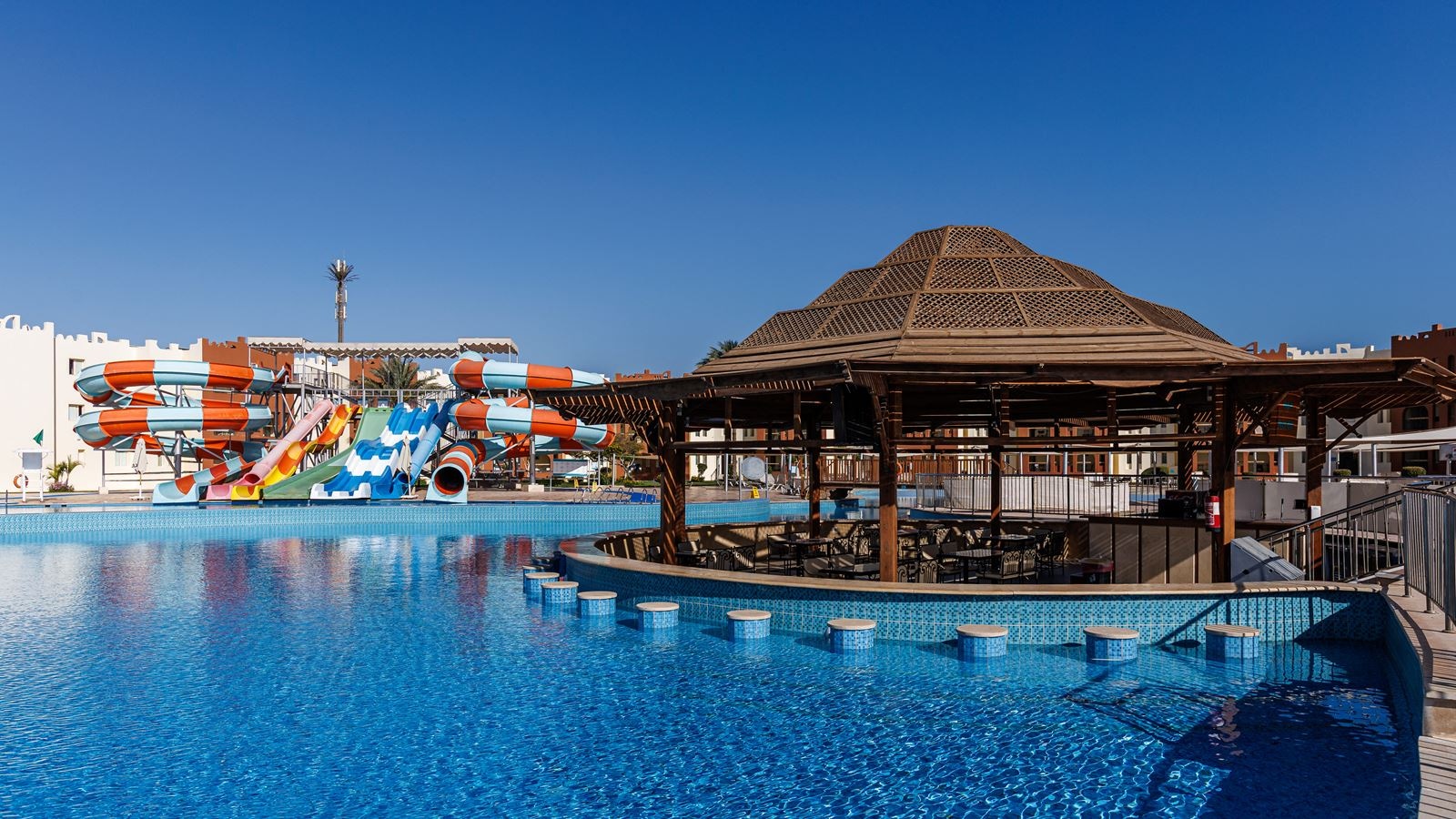 restaurants-aqua-bar