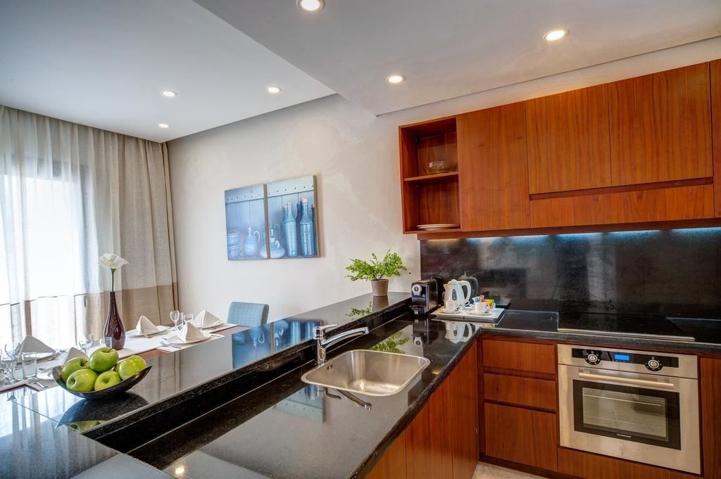 rooms-family-suite--two-bedroom-apartment