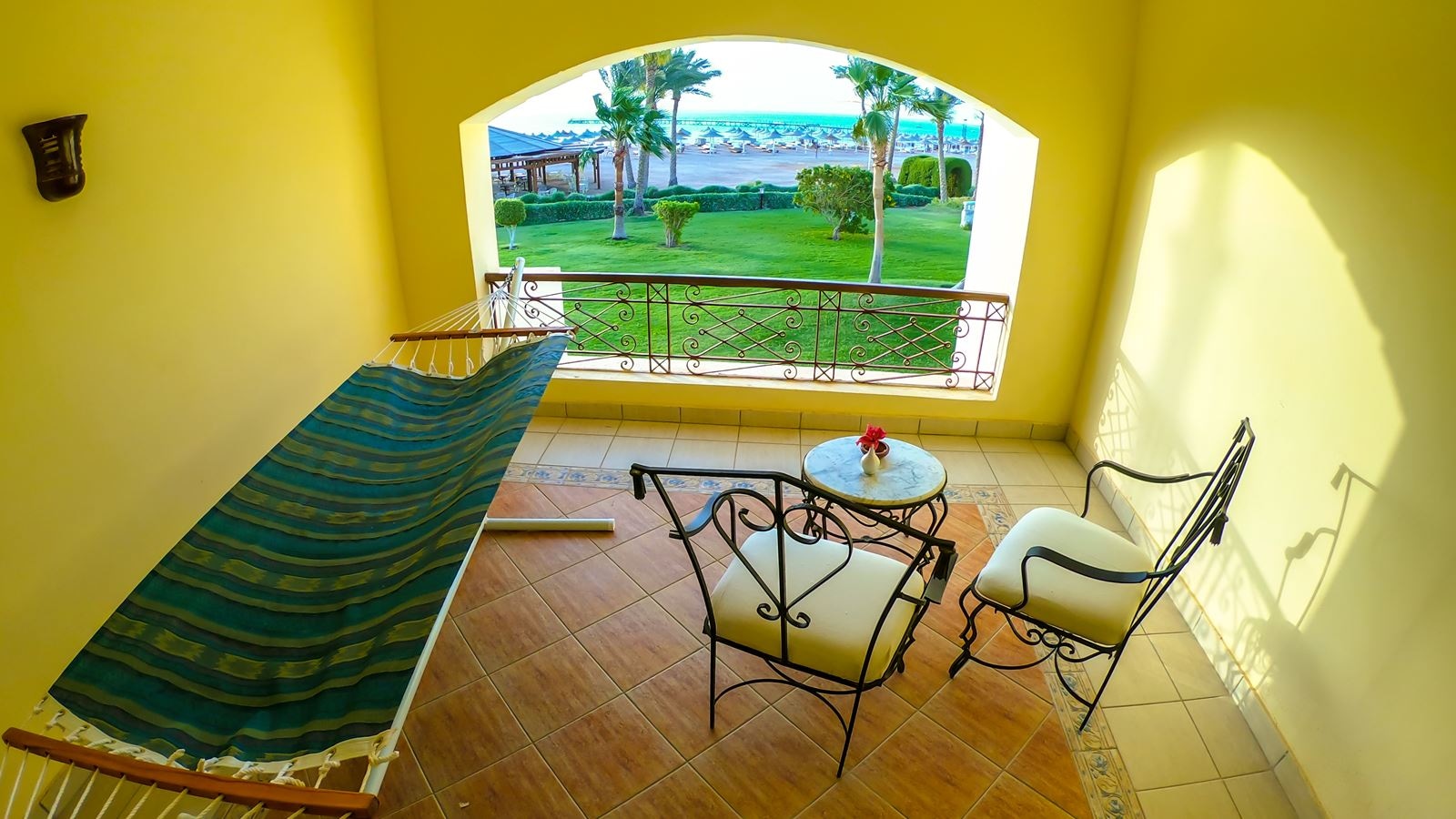 rooms-club-royal-regency-sea-view