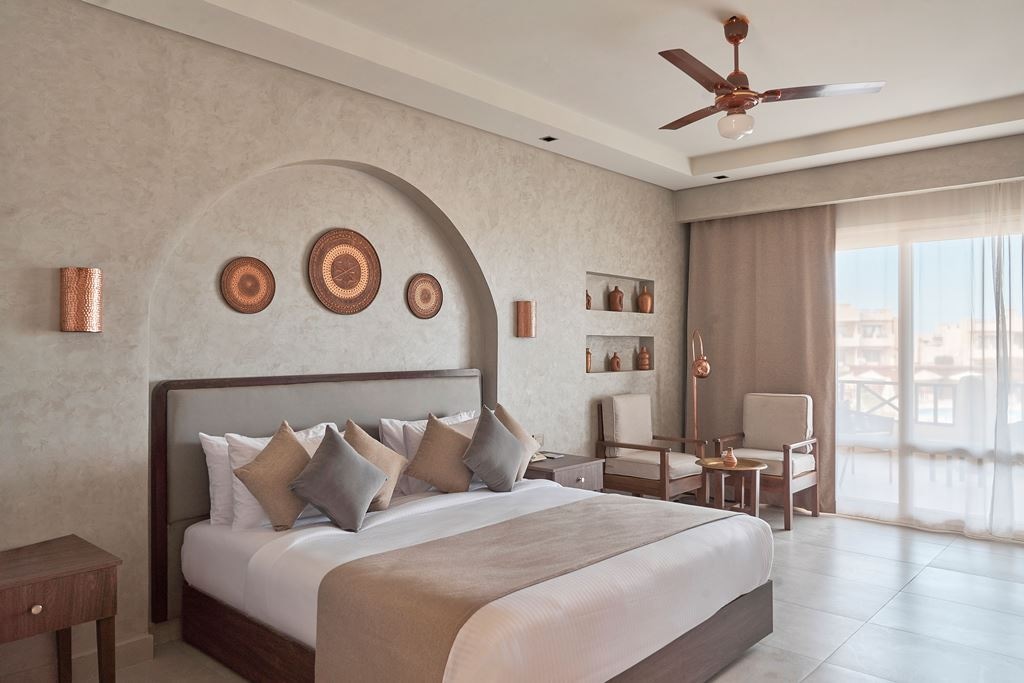 rooms-room-superior-side-seaview