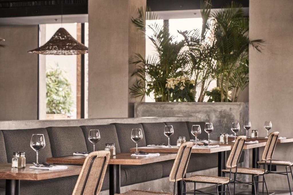 restaurants-the-kitchen-club