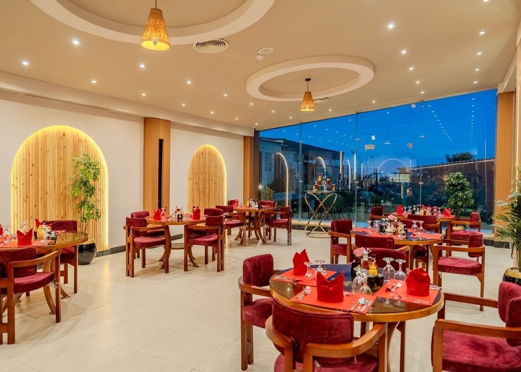 restaurants-restaurants