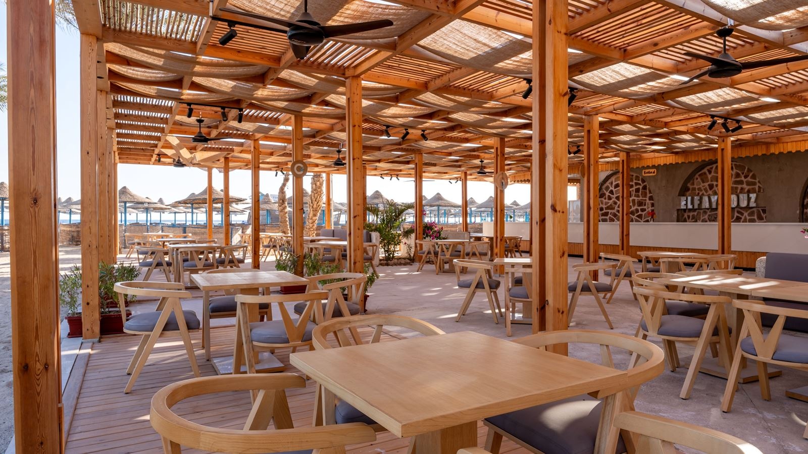 restaurants-el-faurzy-beach-grill-restaurant