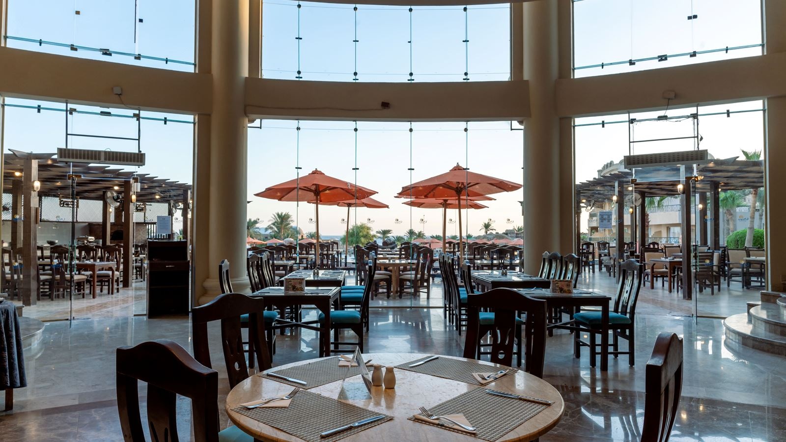 restaurants-sultana-restaurant