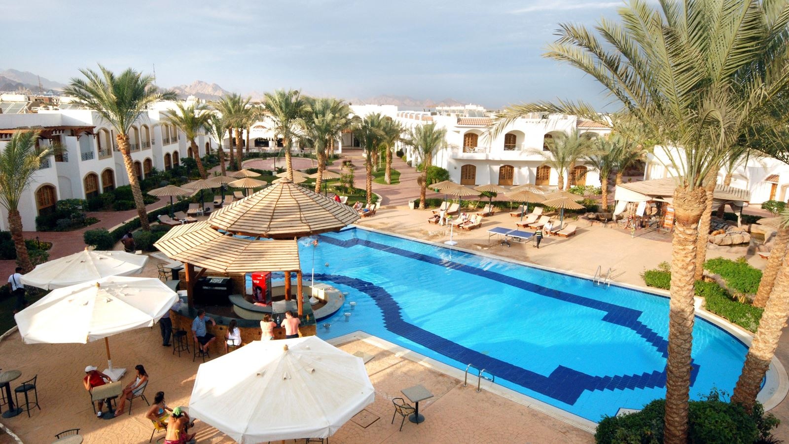 pools-outdoor--indoor-pool