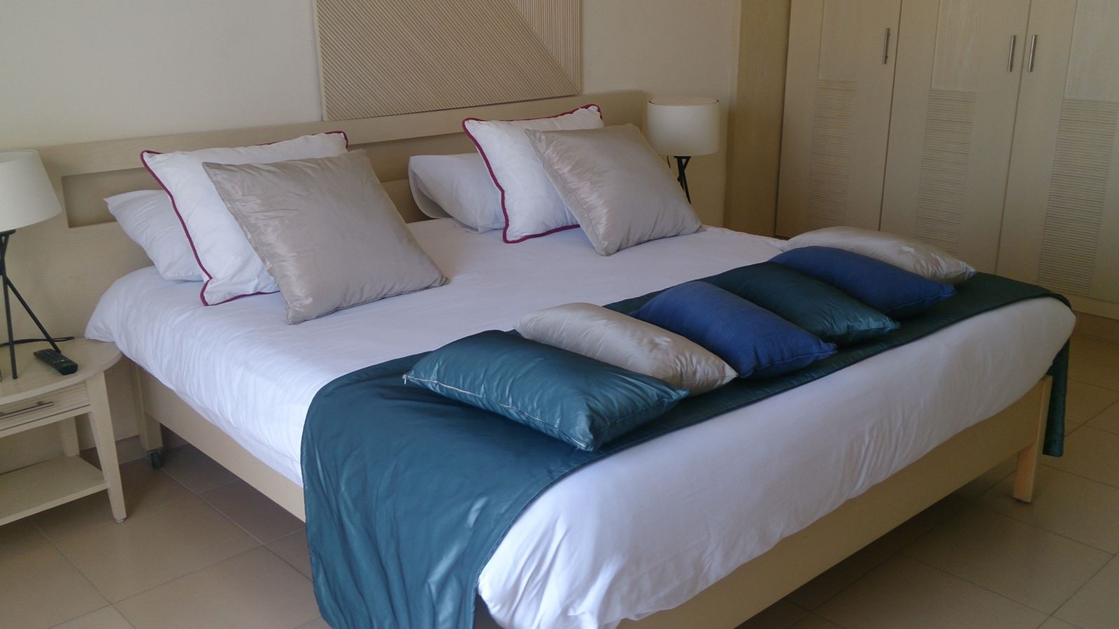 rooms-superior-double-room-with-sea-view