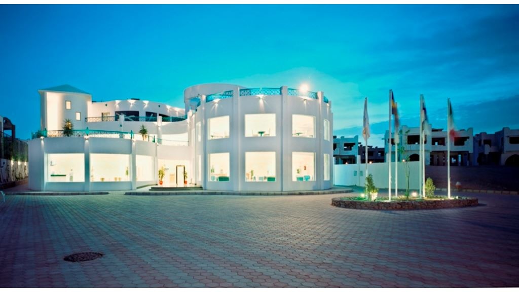 general-main-building