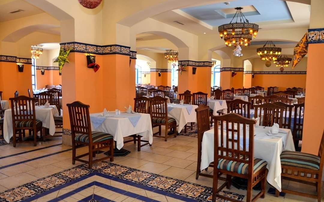 restaurants-restaurants