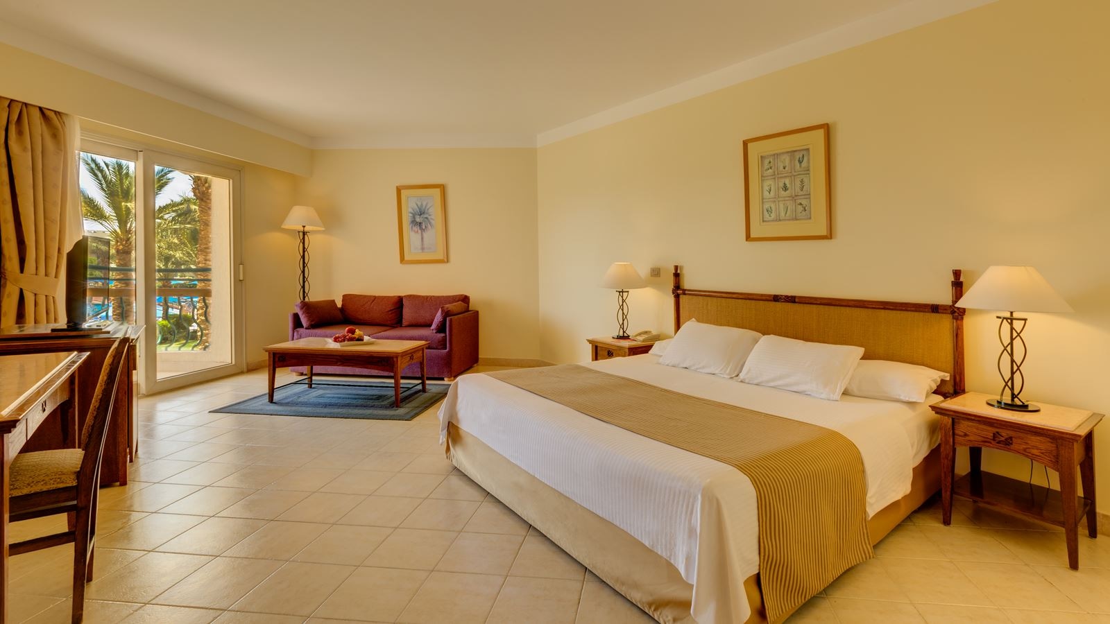 rooms-standard-pool-view-room