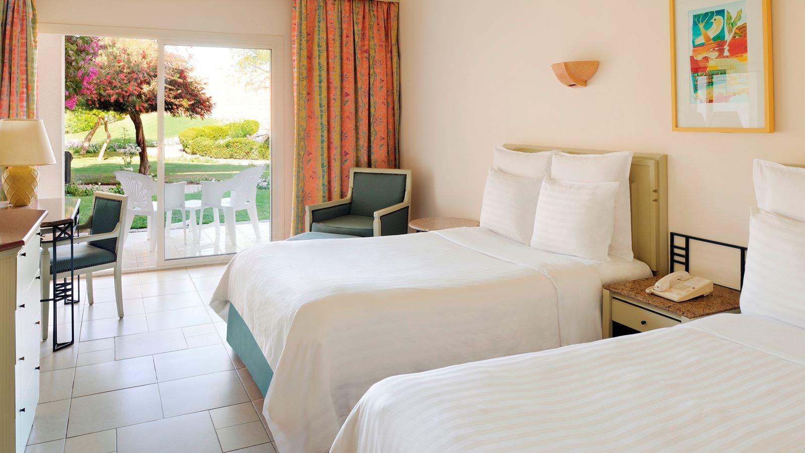 rooms-standard-room-with-2-queen-beds--garden-viewmountain-side