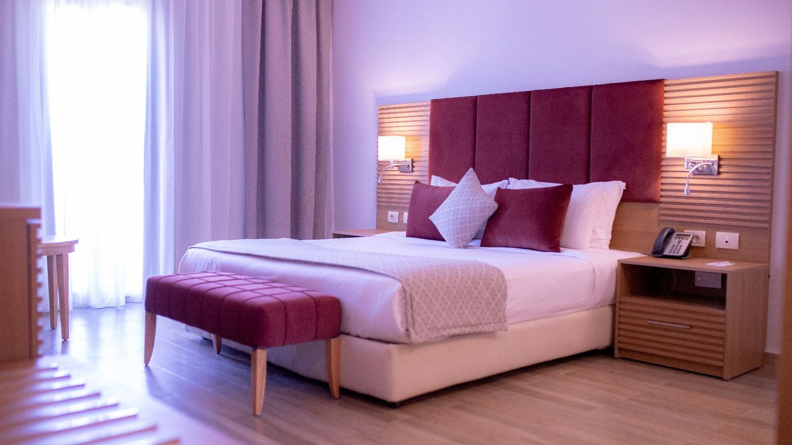 rooms-premium-partial-sea-room