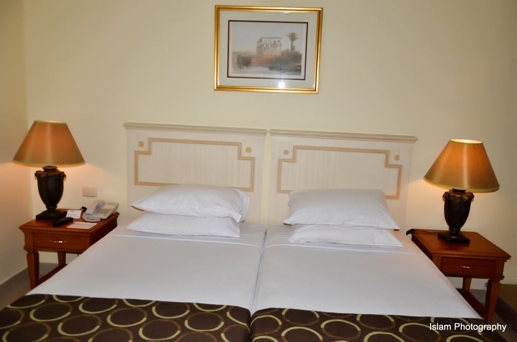 rooms-standard-room-garden-view