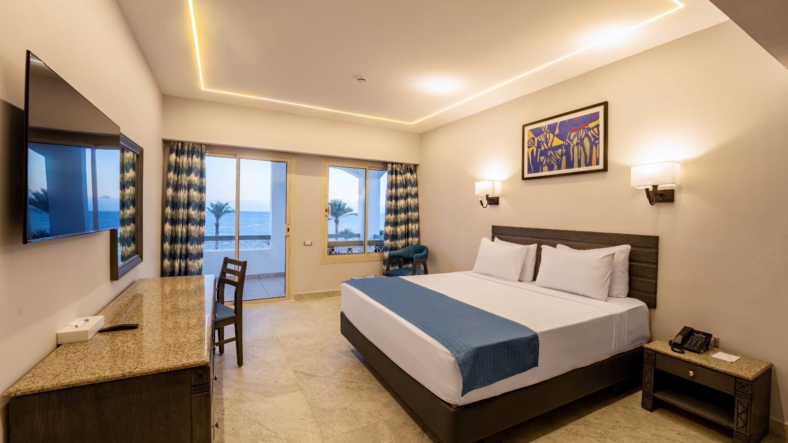 rooms-royal-suite-sea-front