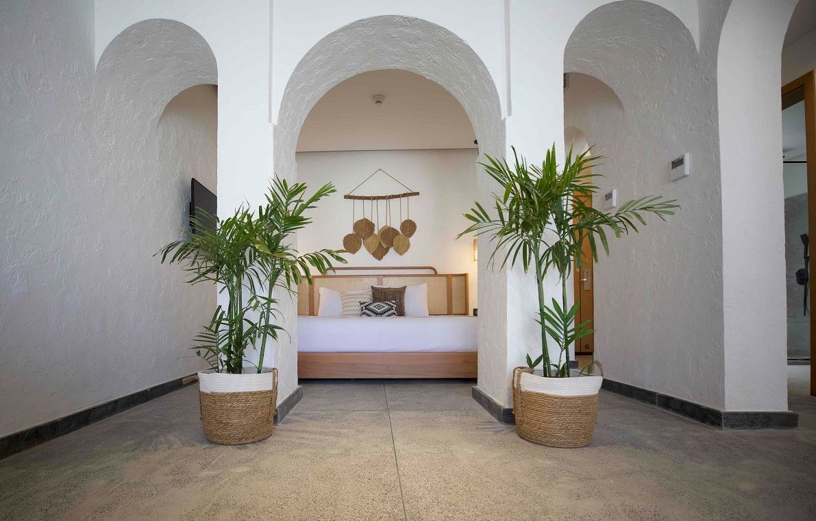 rooms-posh-club-tucana-pool-suite