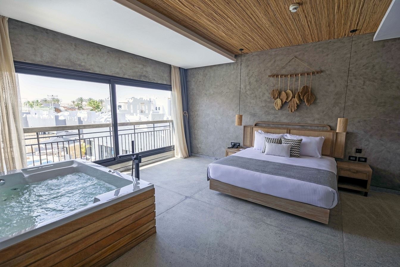 rooms-posh-club-executive-jacuzzi-suite