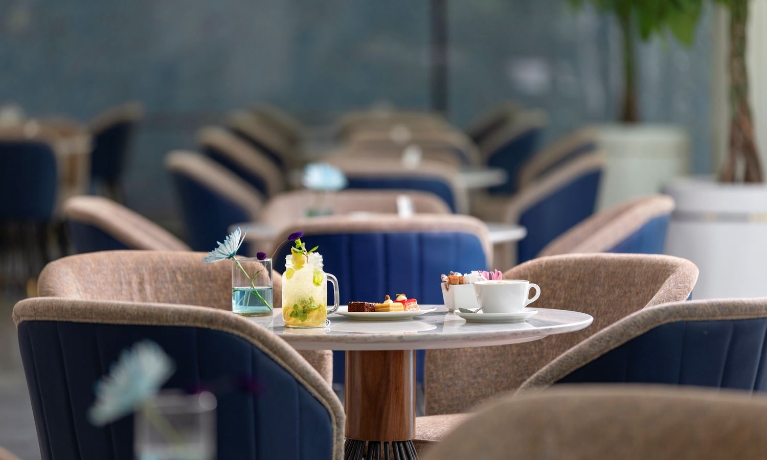 restaurants-lobby-bar