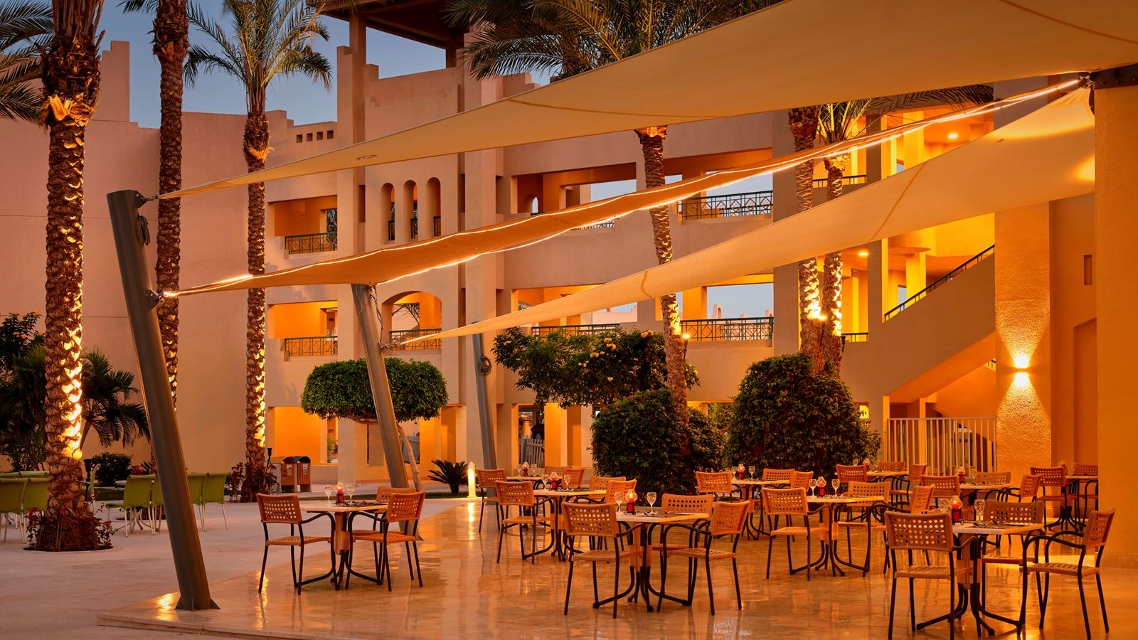 restaurants-main-restaurant