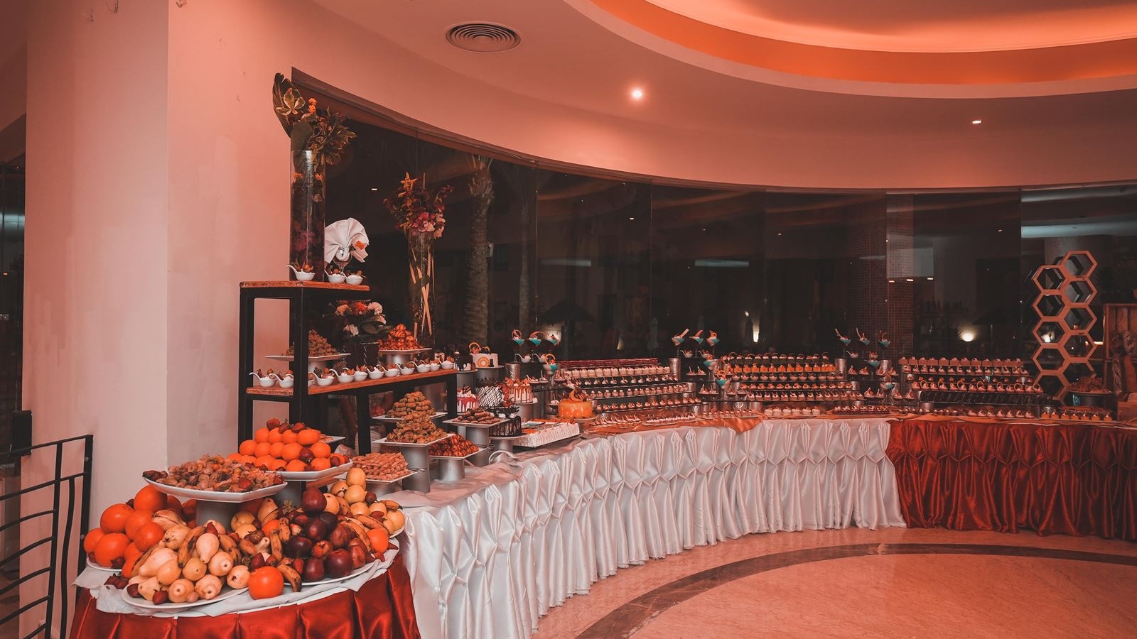 restaurants-main-restaurant