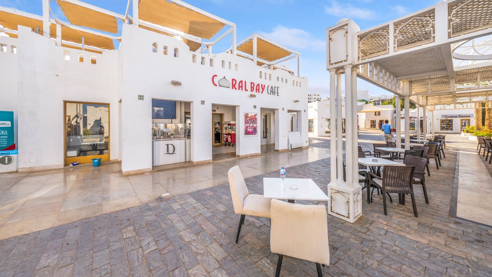restaurants-coral-bay-cafe