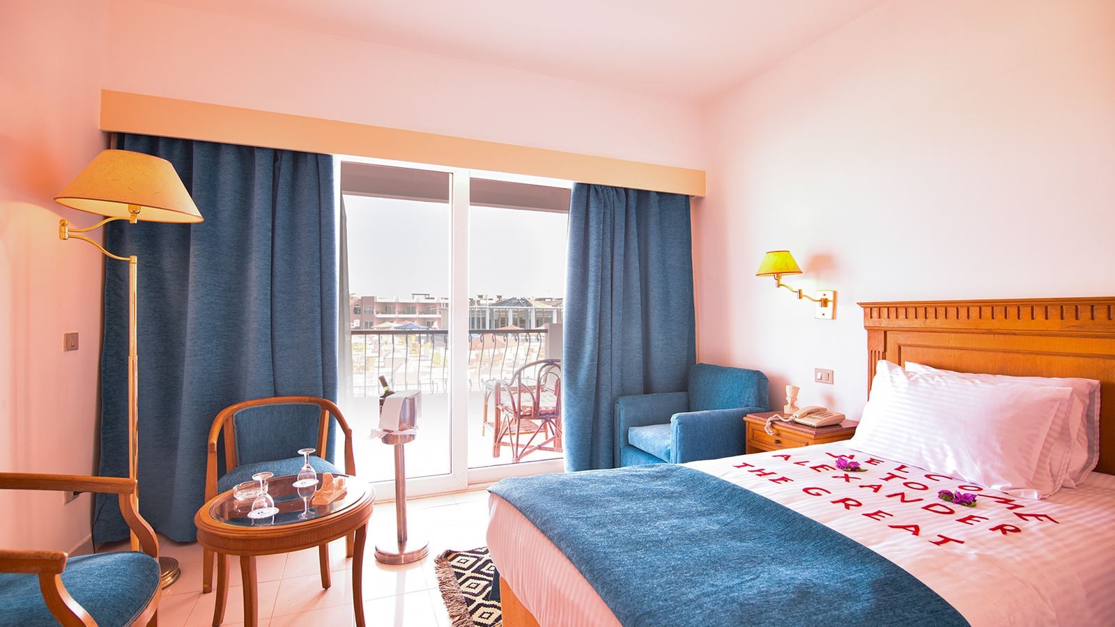 rooms-standard-room-garden-view